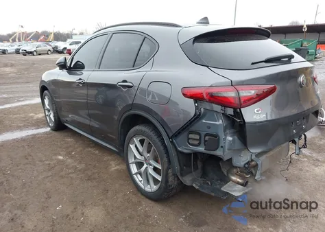 2018 Alfa Romeo Stelvio Ti Sport Awd из США, поврежденный, VIN ZASFAKNN5J7C00704